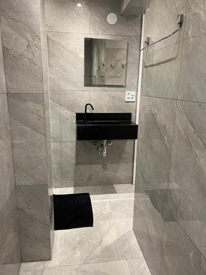Apartamento Para Pessoas De Familia Ou A Negocio, Ap Lindo Aconchegante No Bras Proximo Igreja Mundial,Mercado Municipal, 25 De Marco, Templo Salomao, Metro Dom Pedro Ll, Bancos, Mercado E Etc São Paulo Zewnętrze zdjęcie